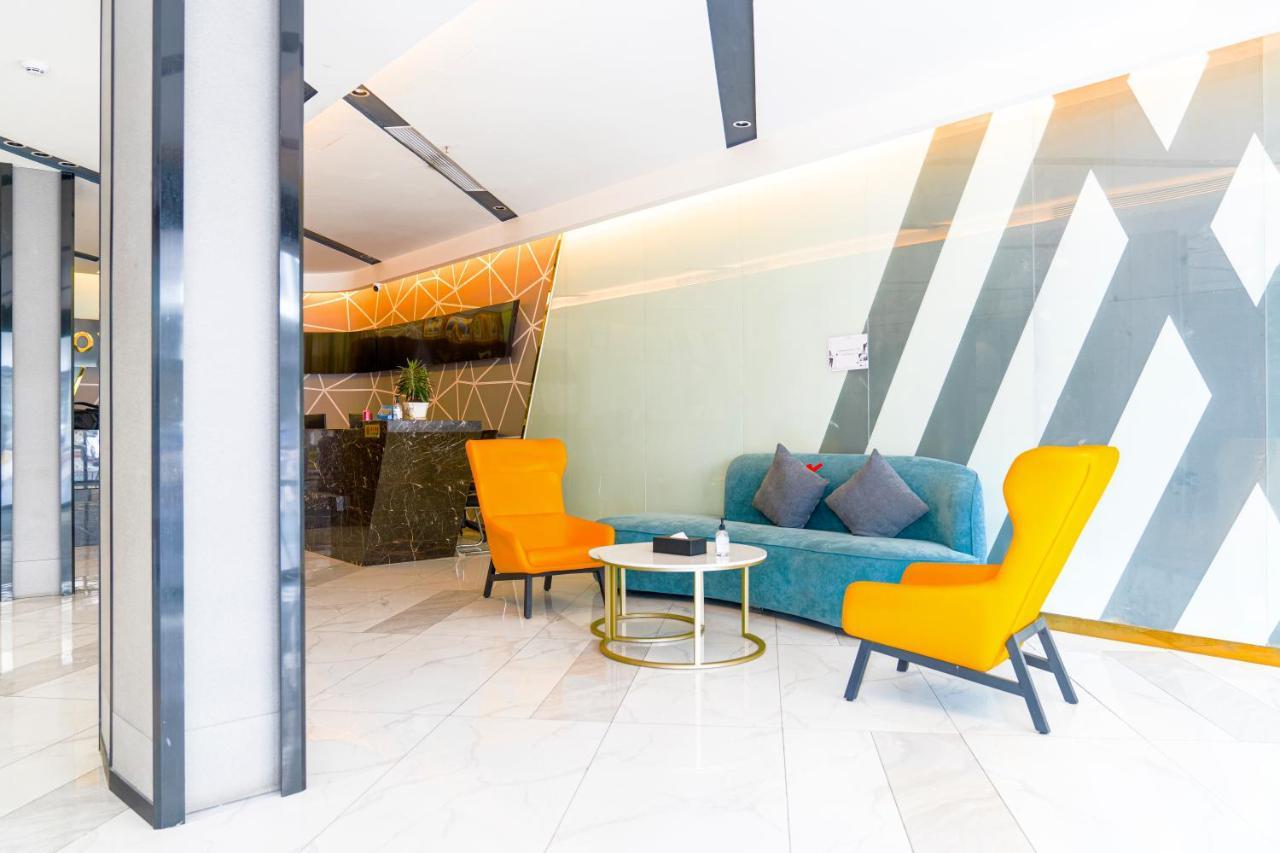 Joy Hotel Phnom Penh Bagian luar foto